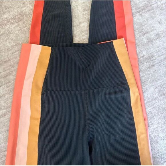 Beach Riot Sport Ribbed Leggings NWOT – Size XS(also fits small-lots of stretch) - Picture 2 of 7